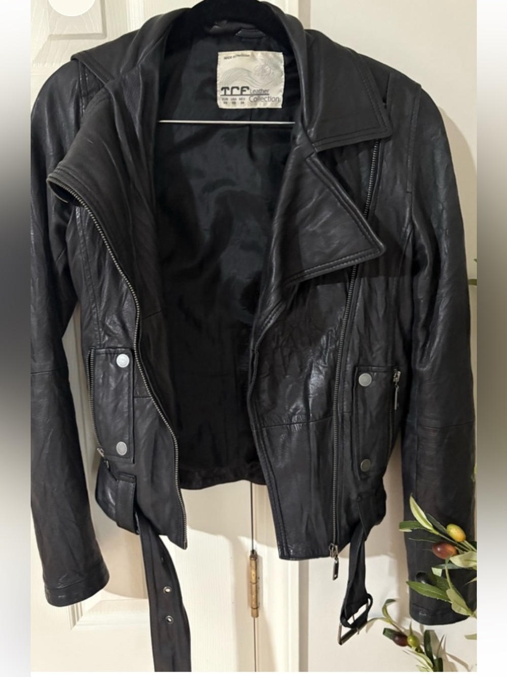Zara Black genuine Leather Moto Jacket with Belted Waist XS